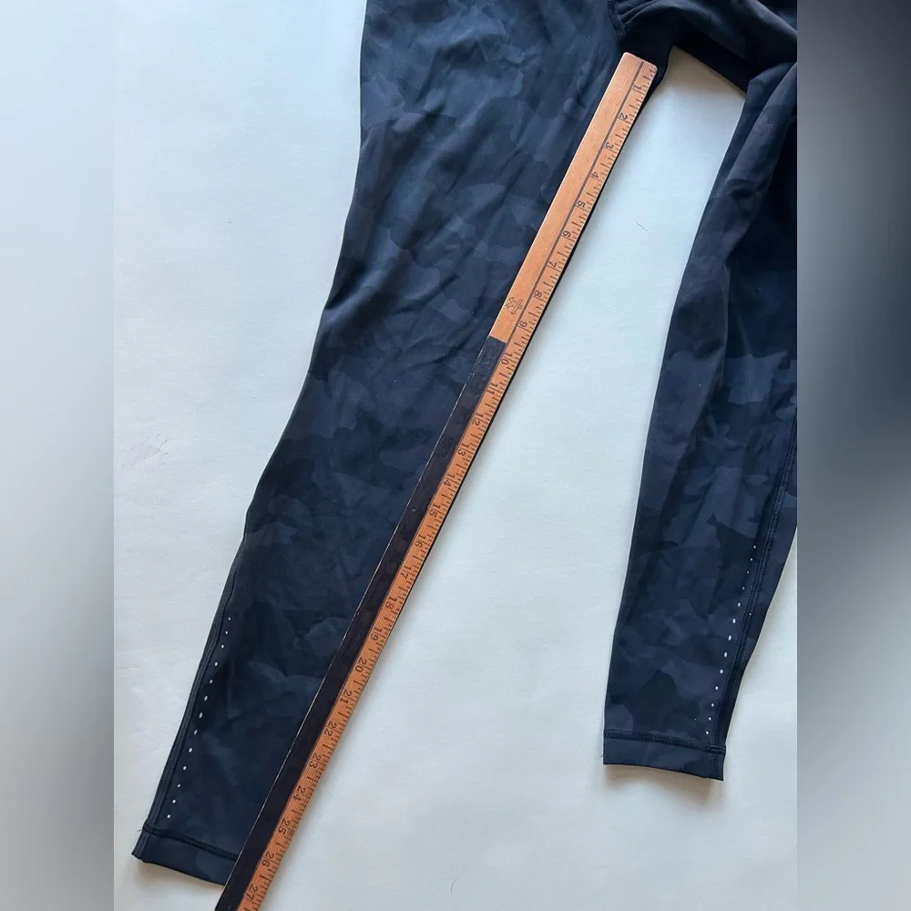 SET Lululemon Athletica Black Camouflage Leggings - Picture 7 of 10